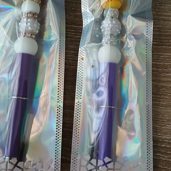 Colorful Statement Pin - Picture 4 of 15